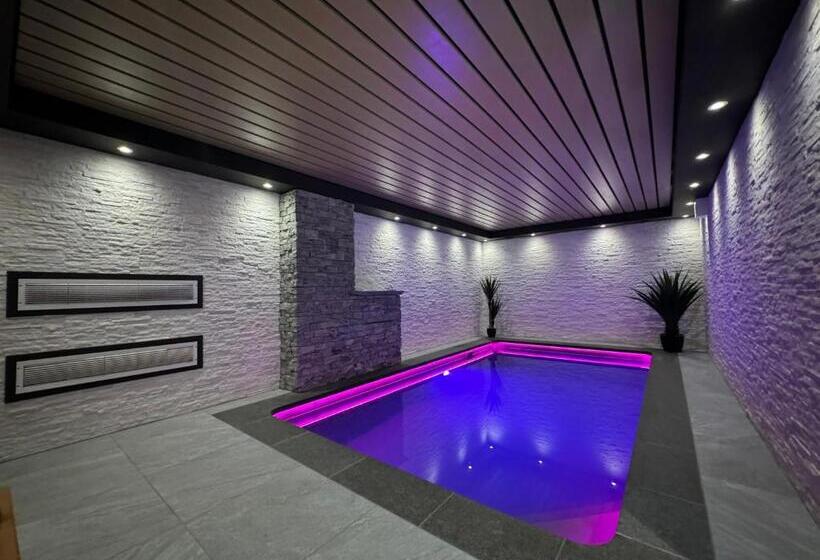 ペンション Chalet Evidence