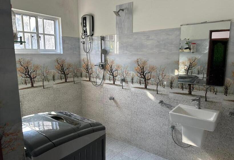 펜션 Charming Home   Pilana