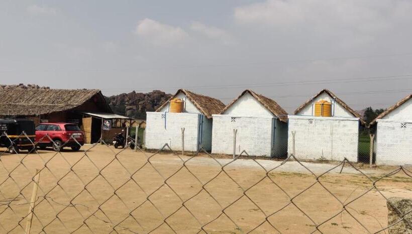 پانسیون Laughing Buddha Hampi Guest House