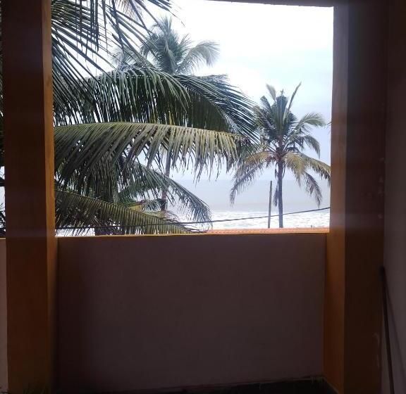 بنسيون Our Little Secret