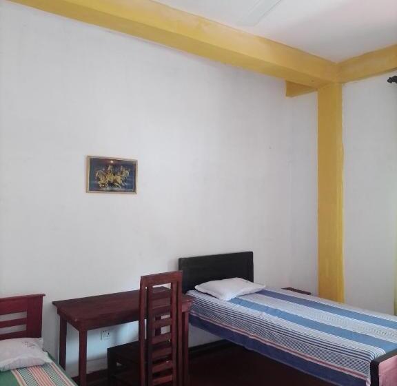 بنسيون Our Little Secret