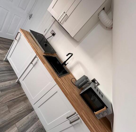 بنسيون R5 Private Studio Self Contained En Suite Room In Newly Renovated House In Birmingham B62