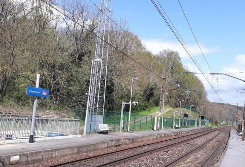 펜션 Room In Guest Room   Home   Chambre Independante A 10min Rer C Et De Dourdan