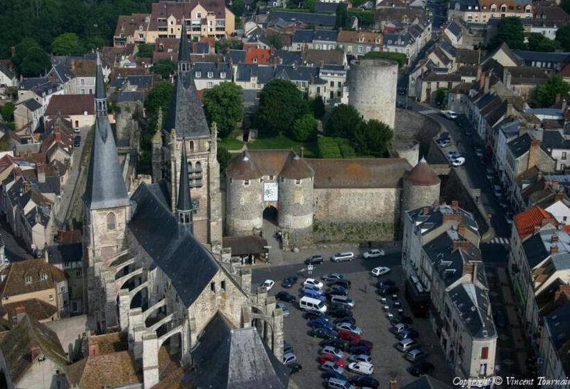 펜션 Room In Guest Room   Home   Chambre Independante A 10min Rer C Et De Dourdan