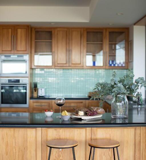 פנסיון Sea View Guest House