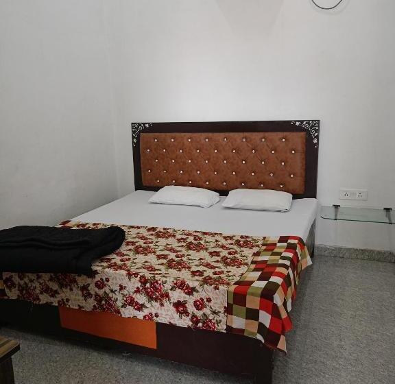 ペンション Shri Radhe Shyam Sadan