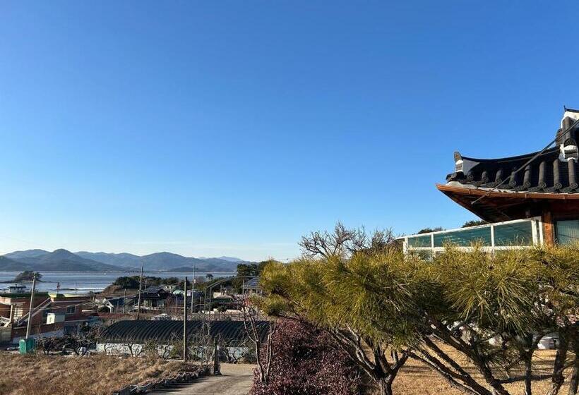 Пансион Sunset Hanok Stay