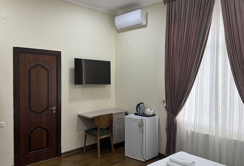 Rayyan Hotel Express