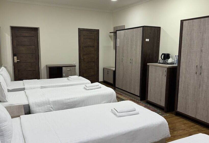 Rayyan Hotel Express