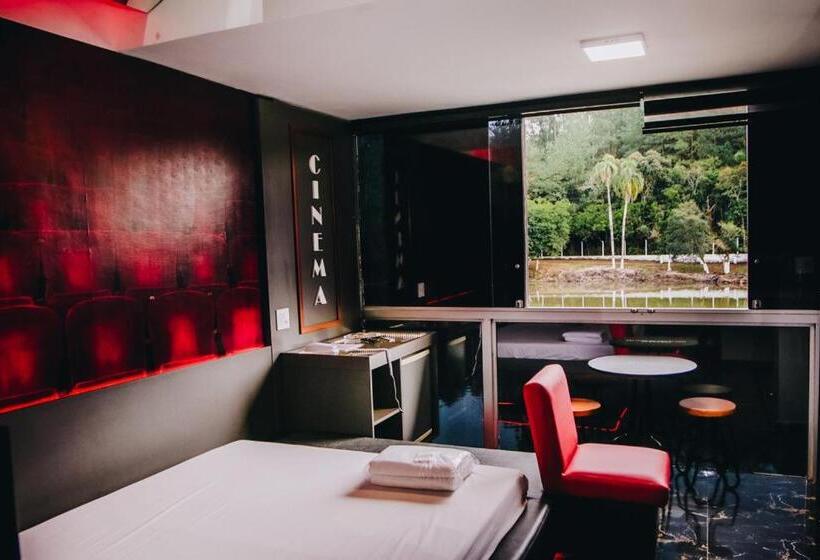 Refugius Motel/ Hotel De Rolante