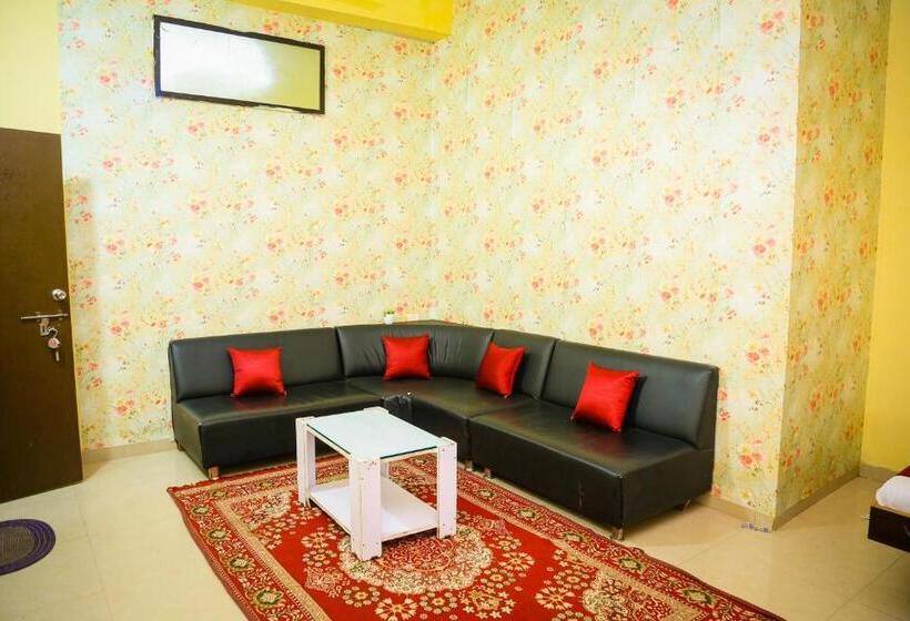 אתר נופש Shubh Parisar