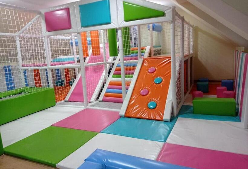 هاستل Konaciste Pepa