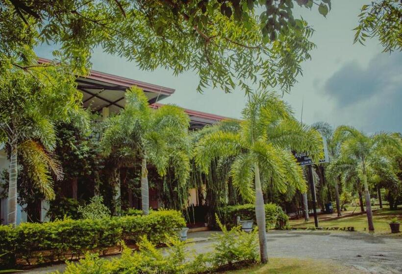 Aqua Hotel Yala