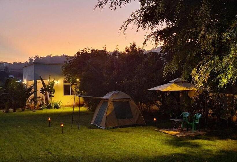 ベッドアンドブレックファースト Amala Villas