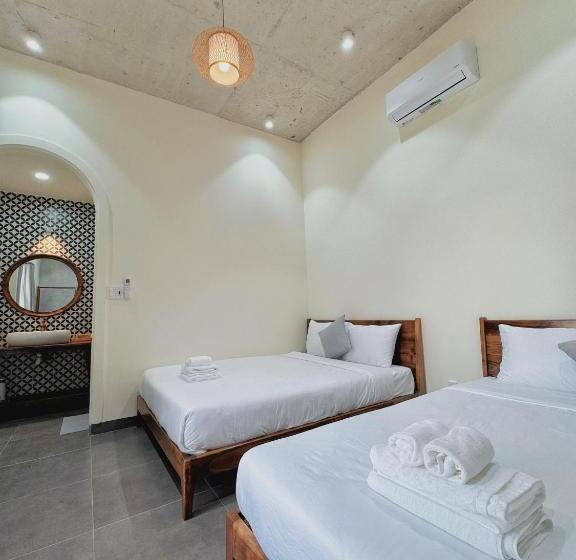 تختخواب و صبحانه Barland Villa