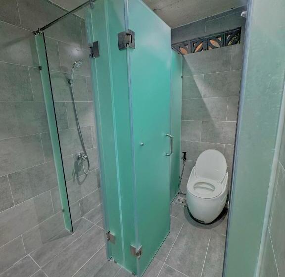 تختخواب و صبحانه Barland Villa