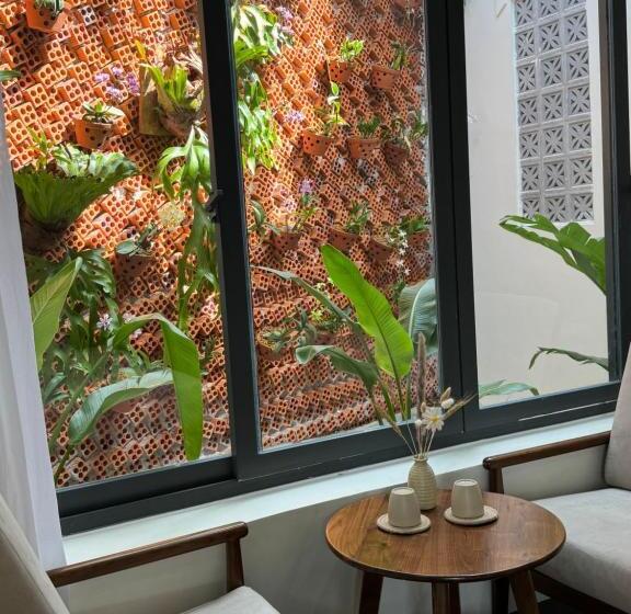 تختخواب و صبحانه Barland Villa