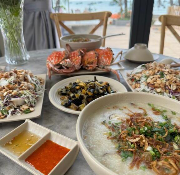 تختخواب و صبحانه Barland Villa