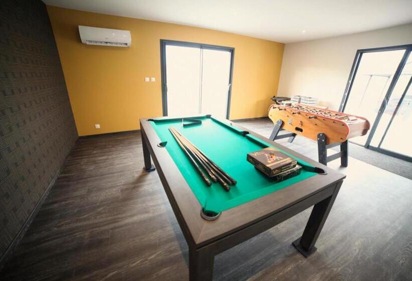 مبيت وإفطار Chambres D Hôtes Les Hirondelles