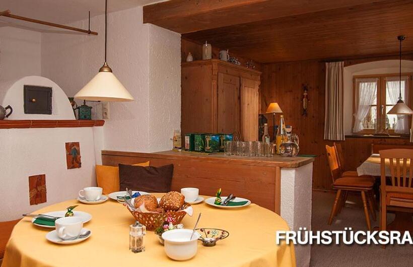 ベッドアンドブレックファースト Gästehaus Unruh