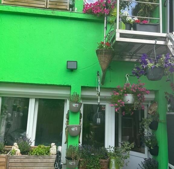 住宿加早餐  Jungle Magic Room Near Atomium , Heyzel Stadium