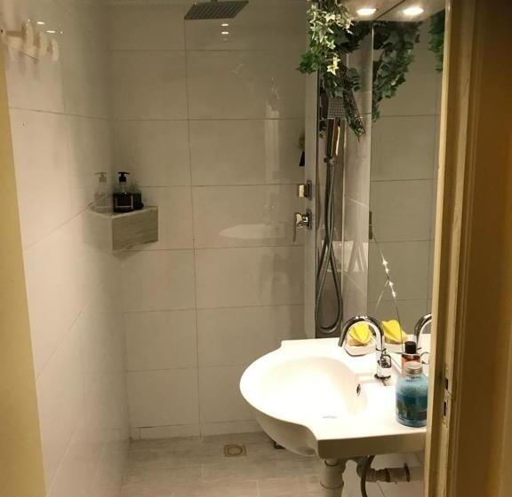 住宿加早餐  Jungle Magic Room Near Atomium , Heyzel Stadium