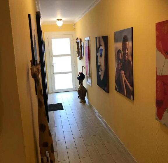 住宿加早餐  Jungle Magic Room Near Atomium , Heyzel Stadium