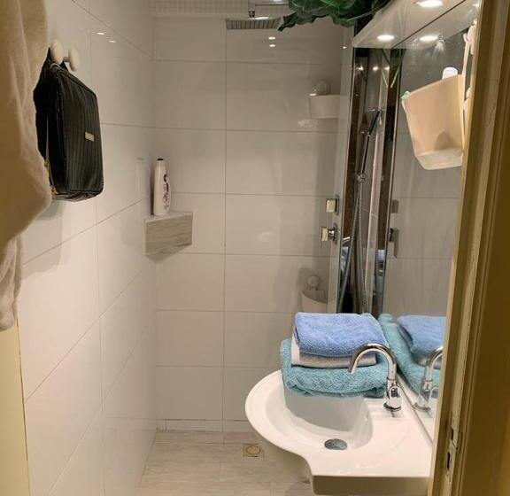 住宿加早餐  Jungle Magic Room Near Atomium , Heyzel Stadium