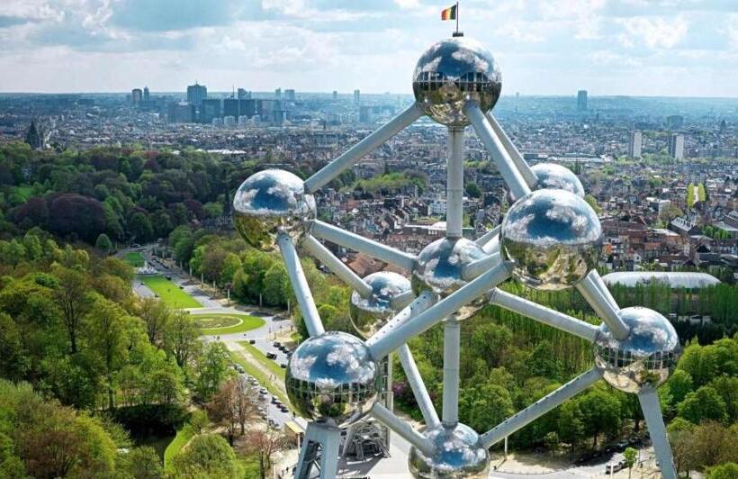 住宿加早餐  Jungle Magic Room Near Atomium , Heyzel Stadium