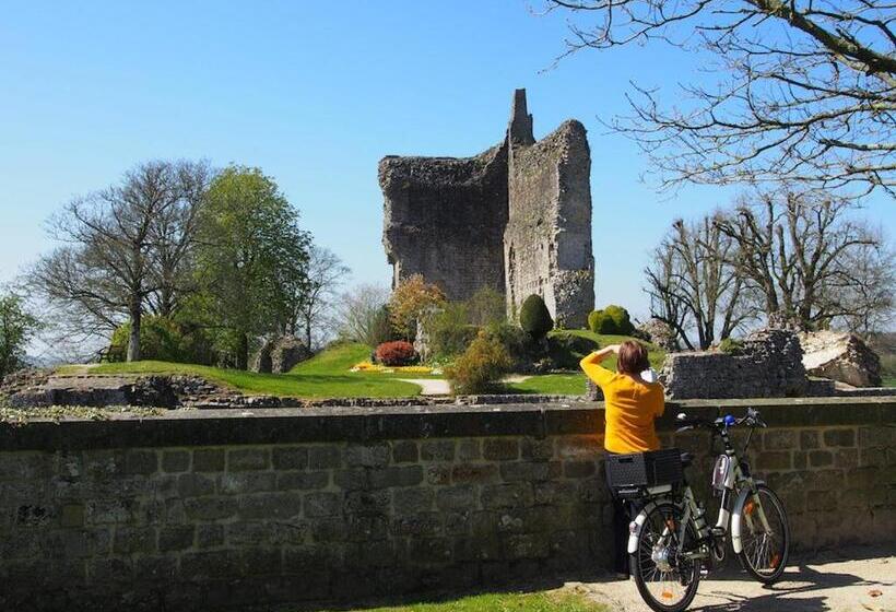 Bed and Breakfast La Maison Sur Les Remparts