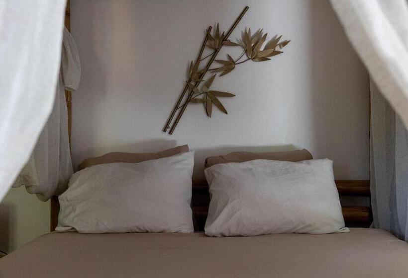 צימר Leverest Rooms