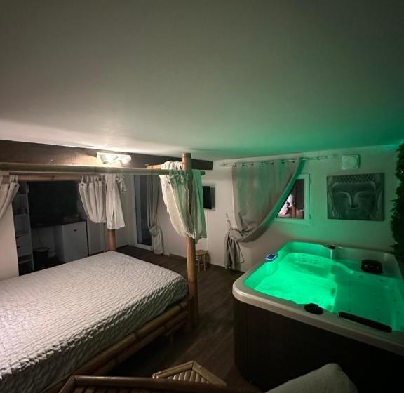 צימר Leverest Rooms