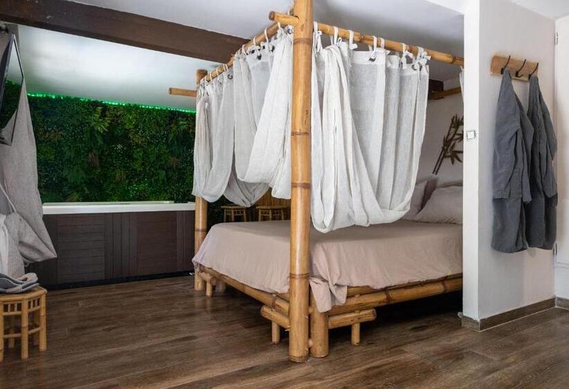 ベッドアンドブレックファースト Leverest Rooms