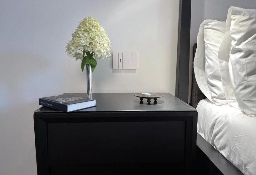 Bed and Breakfast The Iconic Lodge