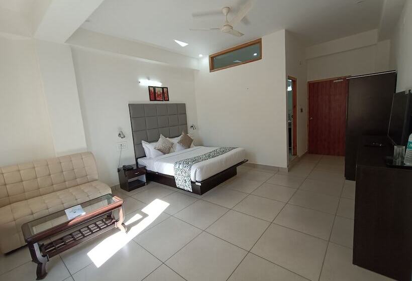 Gezellig Inn Hotel Oasis