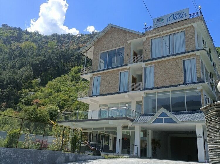 Gezellig Inn Hotel Oasis