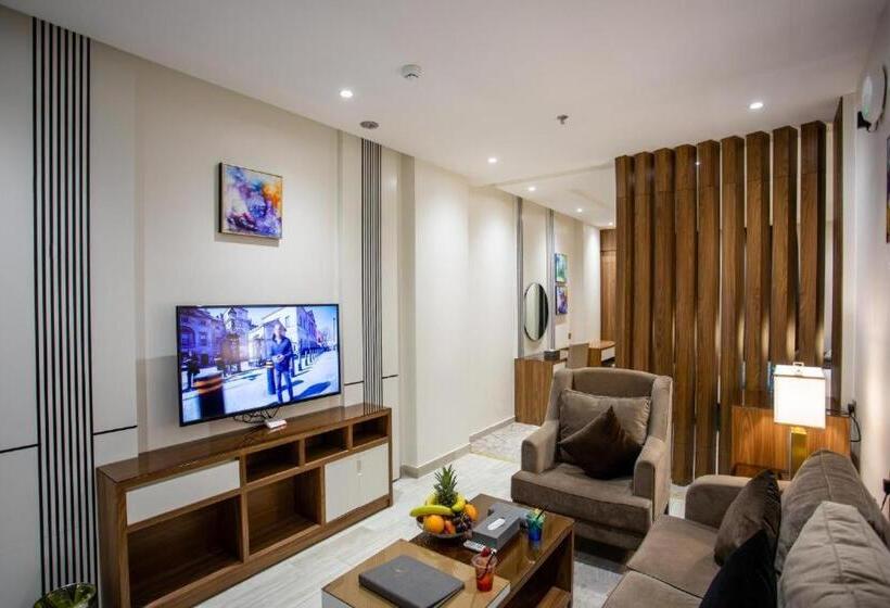 فندق جولدن بوجاري الضيافه