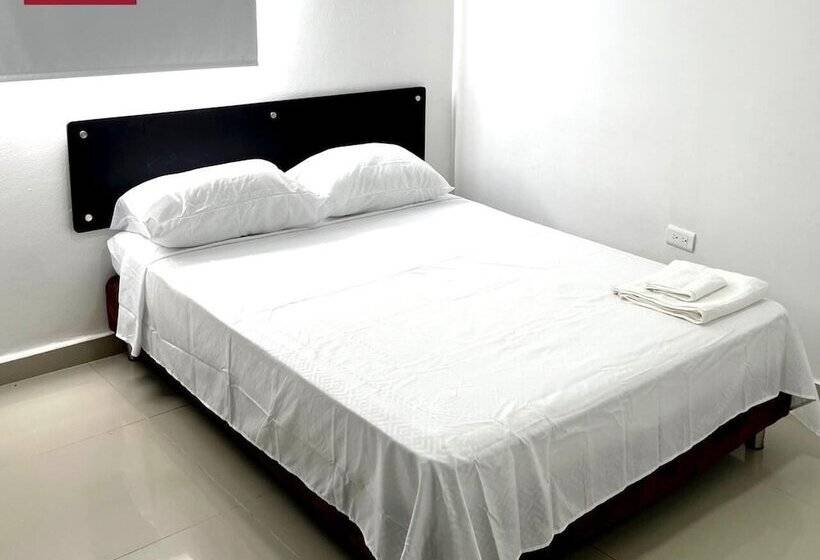 בית מלון כפרי Bazurto Plaza