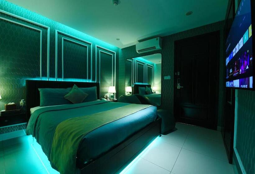 هتل Chiic House 2   Khách Sạn Tình Yêu