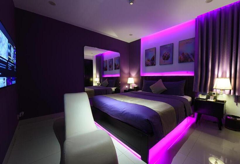 هتل Chiic House 2   Khách Sạn Tình Yêu