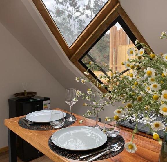 מלון כמוסות Panilongo Lodge