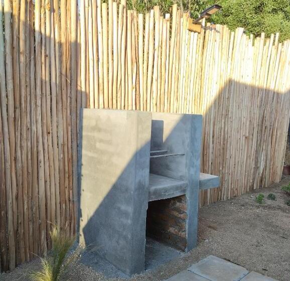 מלון כמוסות Panilongo Lodge