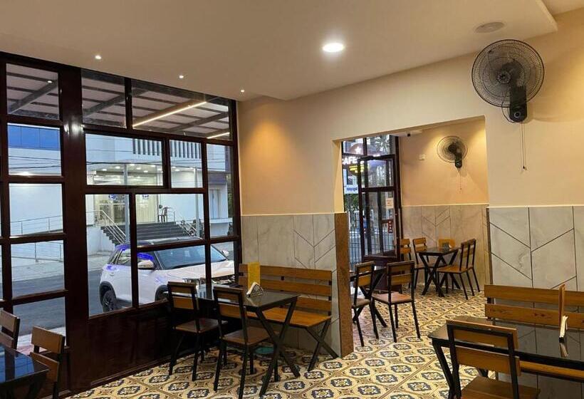 Отель Deepakam Inn