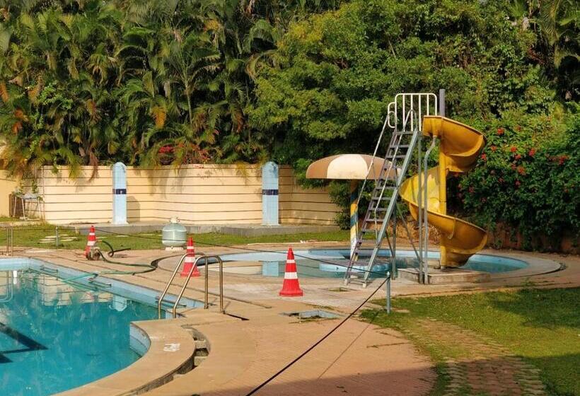 酒店 Dharamshi Resorts