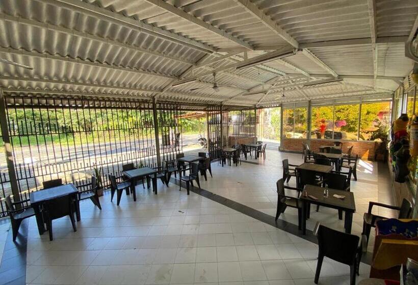 בית מלון כפרי El Mirador Del Edén