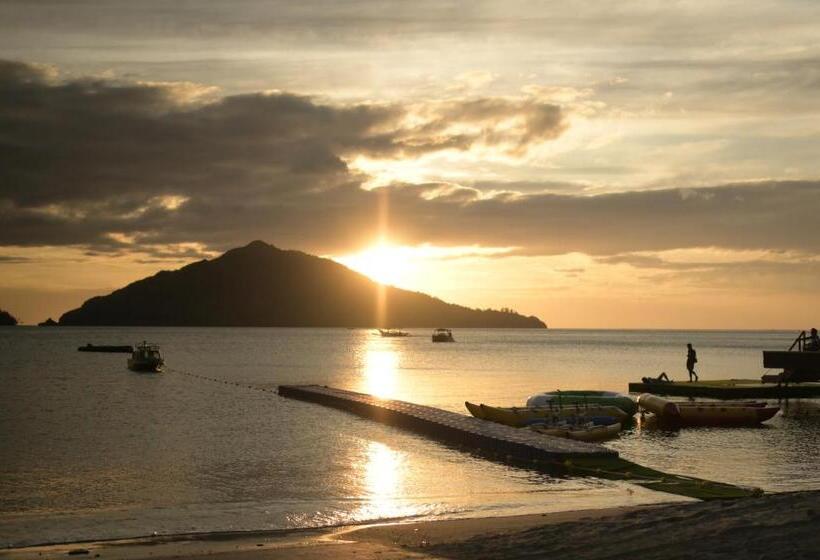 Отель Emon Pulo Beach Resort