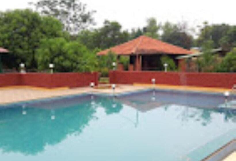 فندق Green Blossom Resort Roha