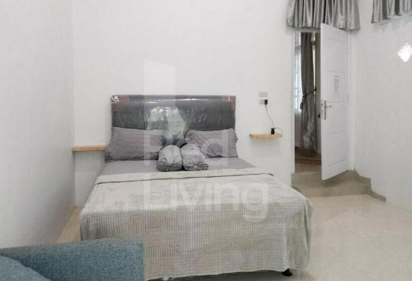 בית מלון כפרי Guest House Syariah Bunga Intan Redpartner