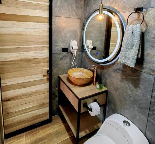 هتل Habitacion Deluxe 2 Con Jacuzzi A 20 Mt Del Parque