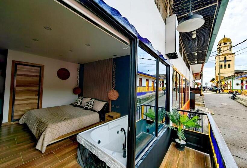 هتل Habitacion Deluxe 2 Con Jacuzzi A 20 Mt Del Parque